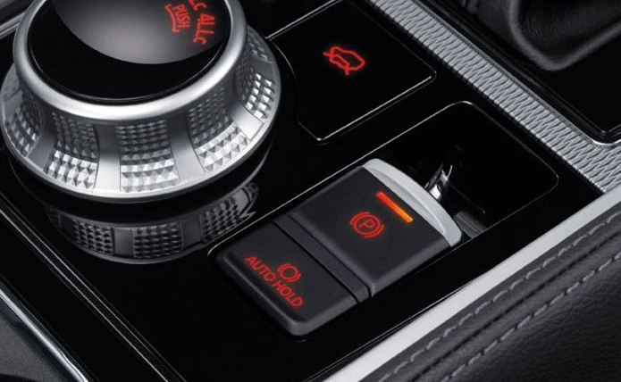 NEW PAJERO SPORT Interior