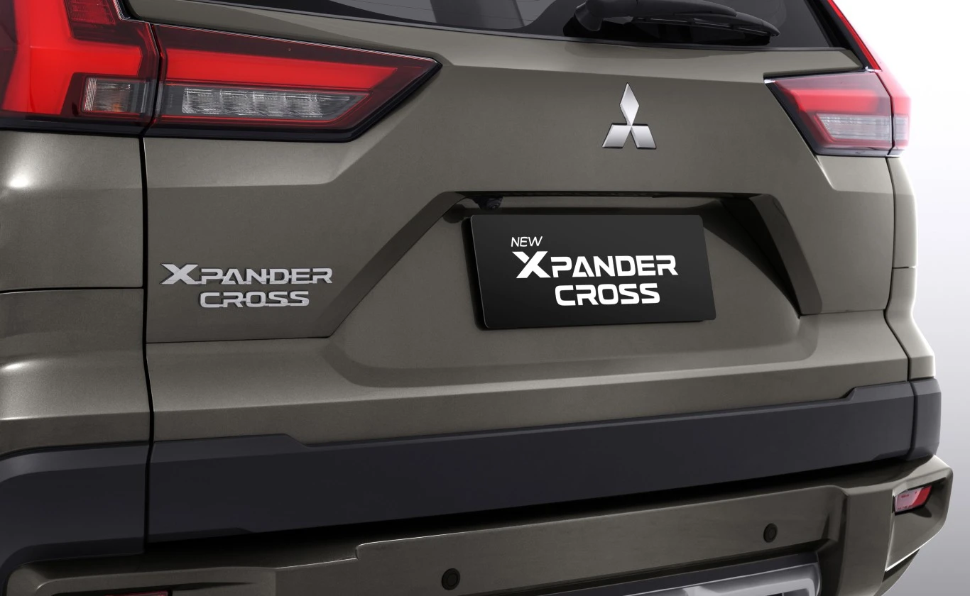 NEW XPANDER CROSS Interior